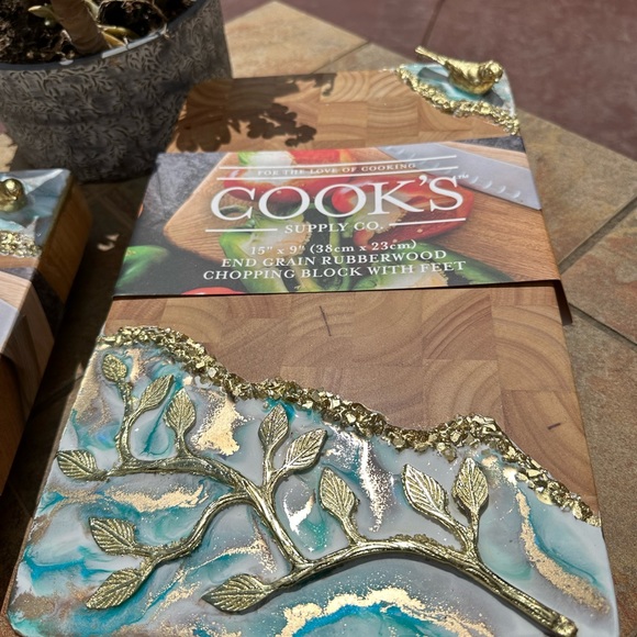 Resin Cheese Board / Charcuterie Board .  Only large available. - Picture 1 of 11